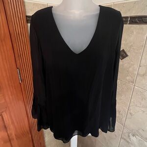 Banana Republic Black Long Sleeve Top. Size Medium